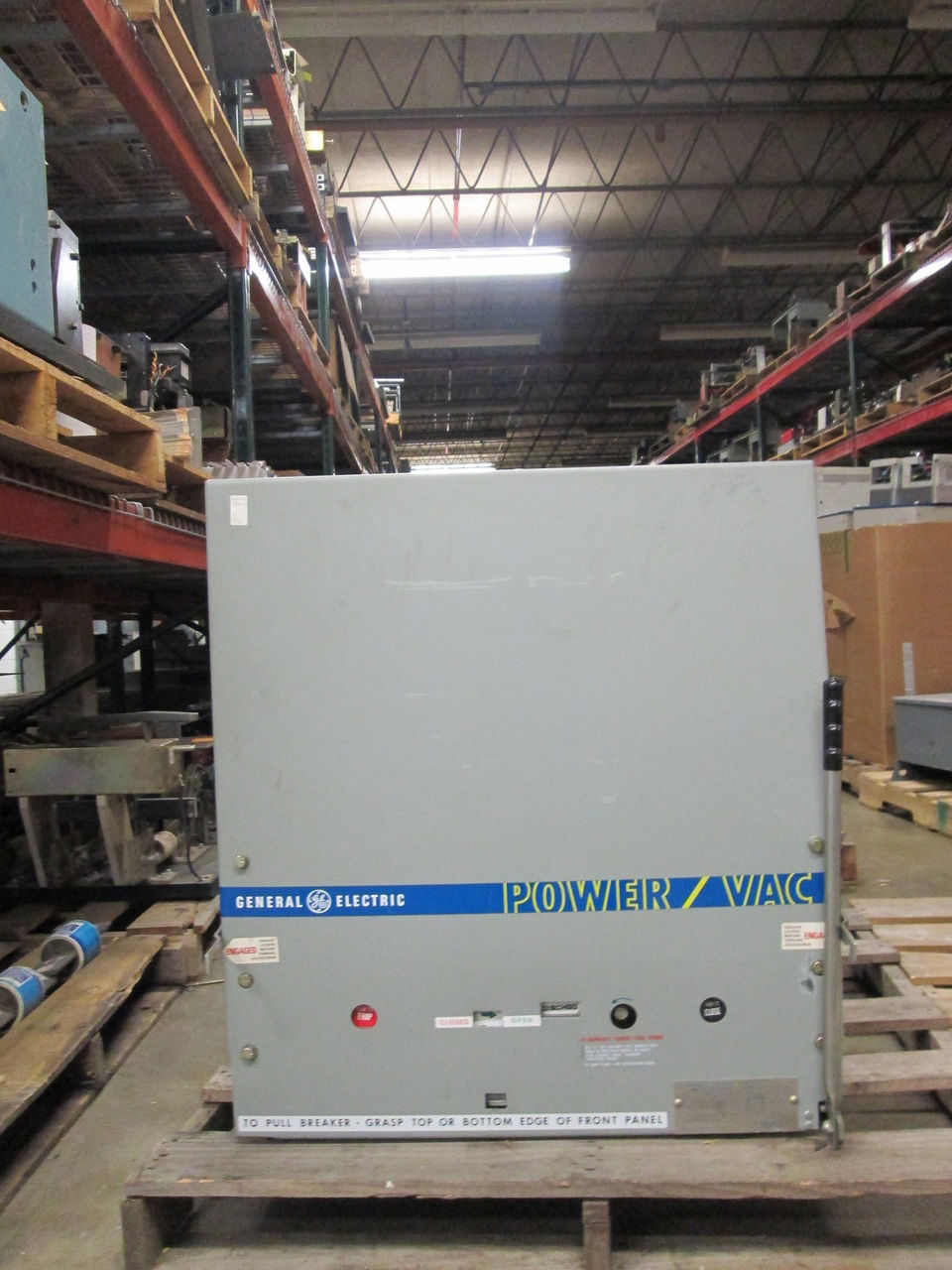 Picture of VB 13.8-750-1 G.E. 15KV 1200A EO/DO Air Circuit Breaker