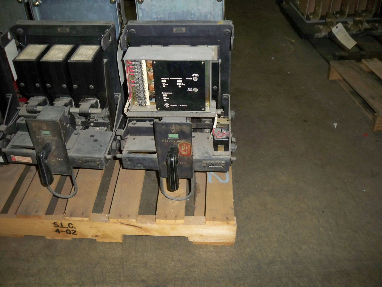 Picture of DB-25 W-HSE 600A 600V MO/DO Air Breaker LI