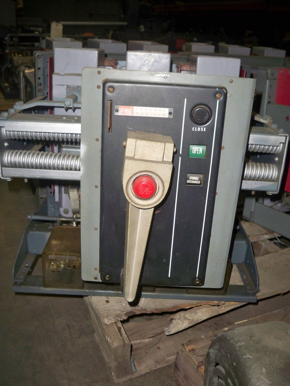 Picture of FP50 FPE 2000A 600V MO/ST Air Breaker LI