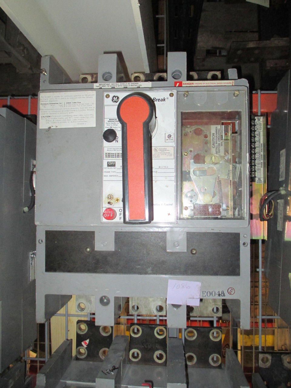 Picture of TP2020TTR GE Power Break Breaker 2000 Amp 600 VAC (No Trip)