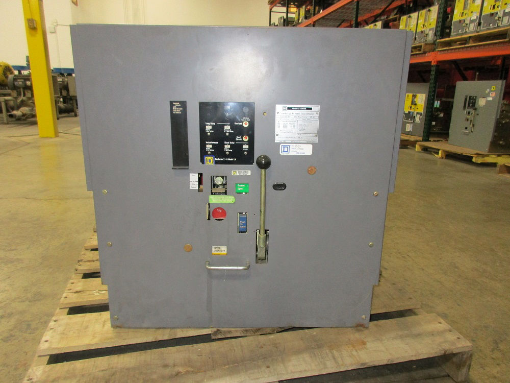 Picture of DS-840 Square D Air Breaker 600V 4000A EO/DO LSI