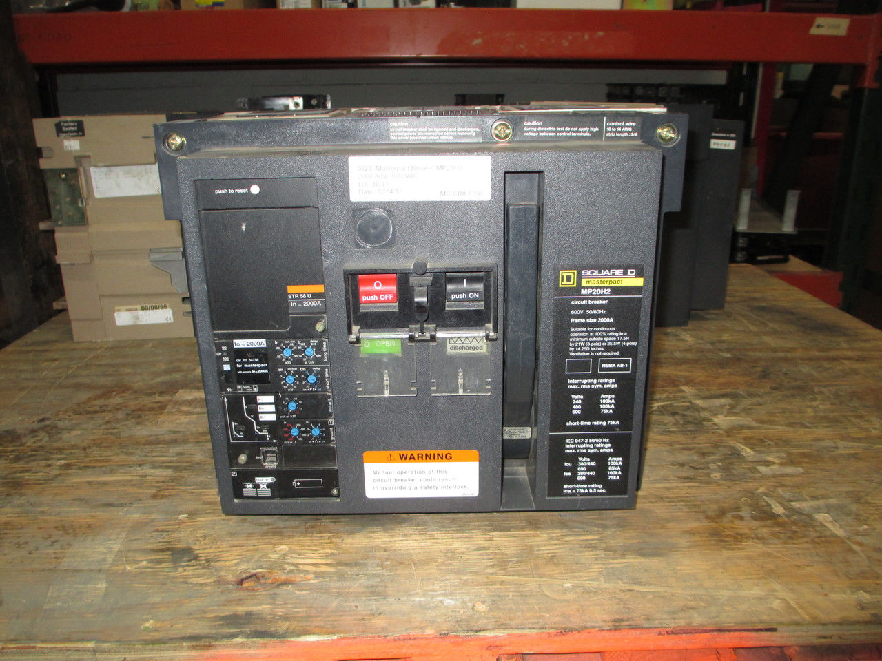 Picture of Square D Masterpact MP20H2 Circuit Breaker 2000 Amp 600 VAC D/O E/O