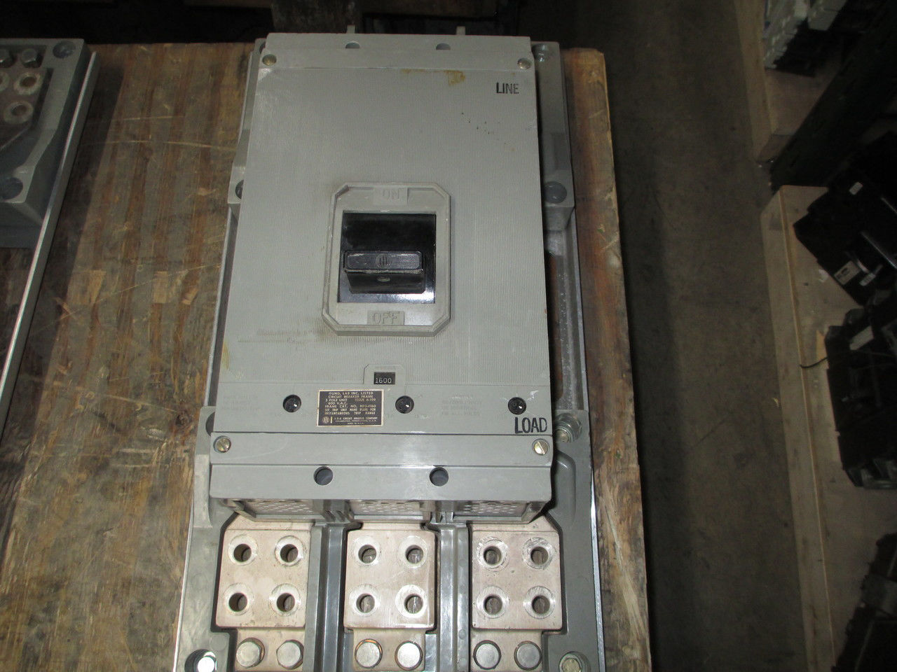 Picture of ITE HP3-F160 Circuit Breaker 1600 Amp 600 VAC M/O F/M