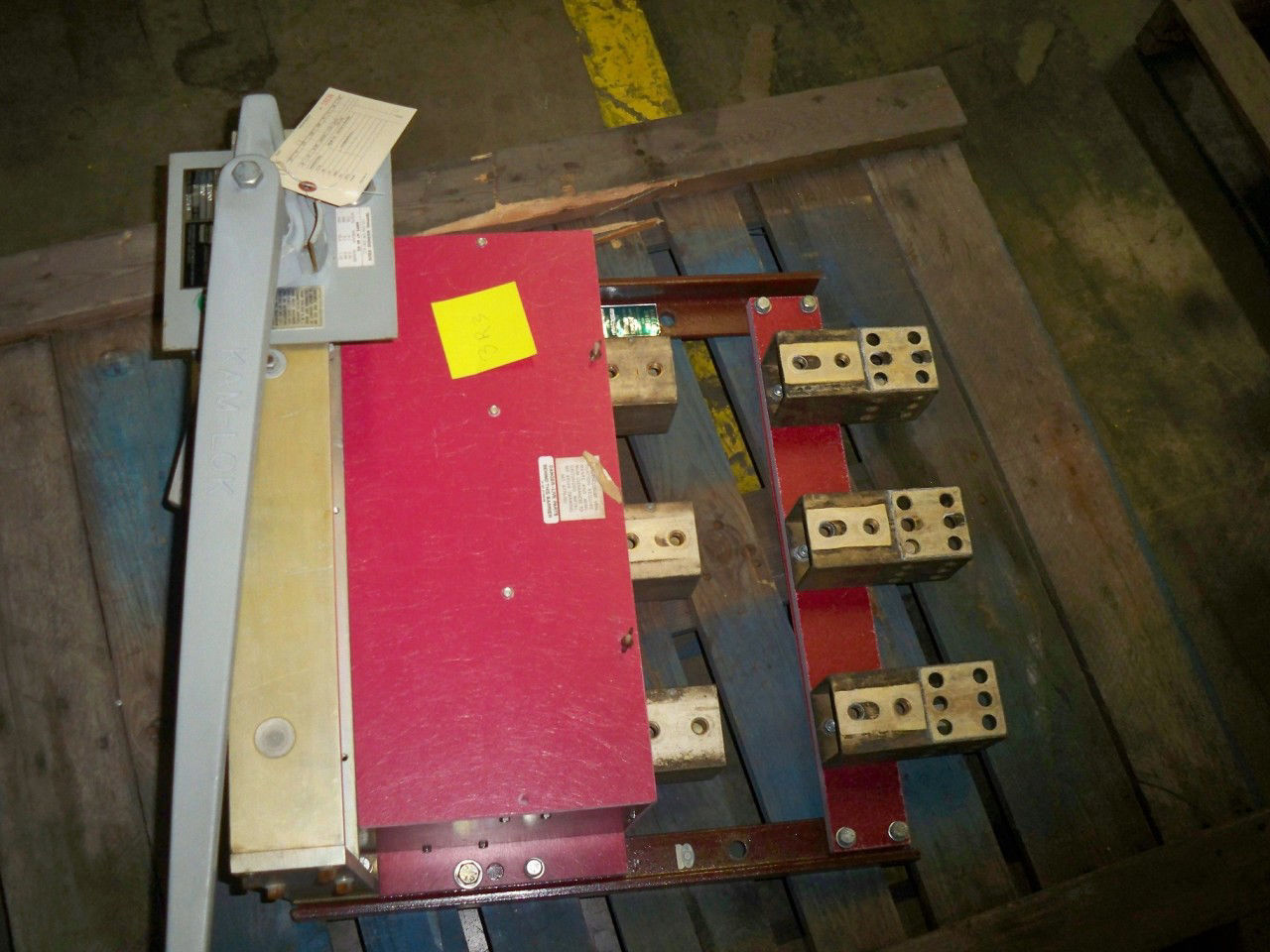 Picture of Kam-Lok Pressure Contact Switch 3FB12ST4E | 1200 Amp 480 Volt 3 Pole | W/ST Used E-OK