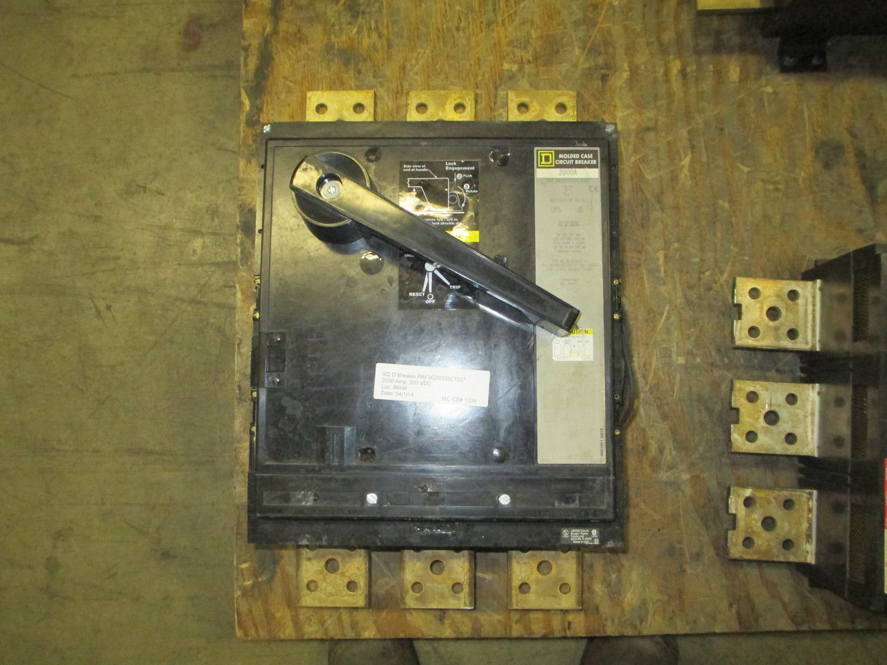 Picture of PAF362000DC1627 Square D Breaker 2000 Amp 500 VDC