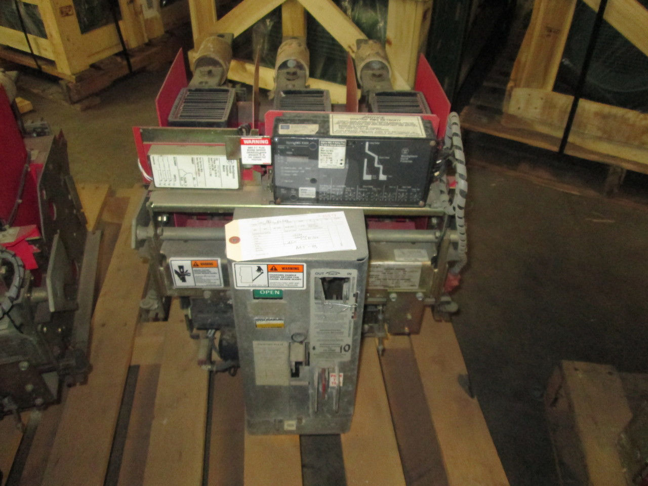 Picture of RLF-800 Siemens-Allis 800A Frame 600A Rated 600V Fused Air Breaker EO/DO LSIG