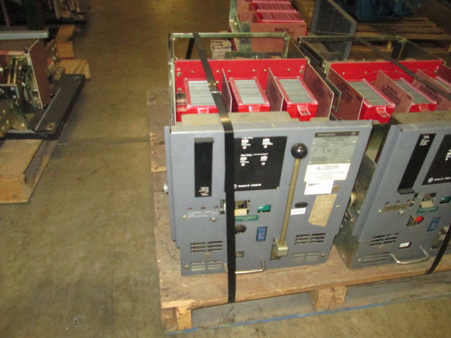 Picture of DSL-206 Westinghouse 800A Frame/800A Current Sensors 600V Fused MO/DO Air Breaker LS