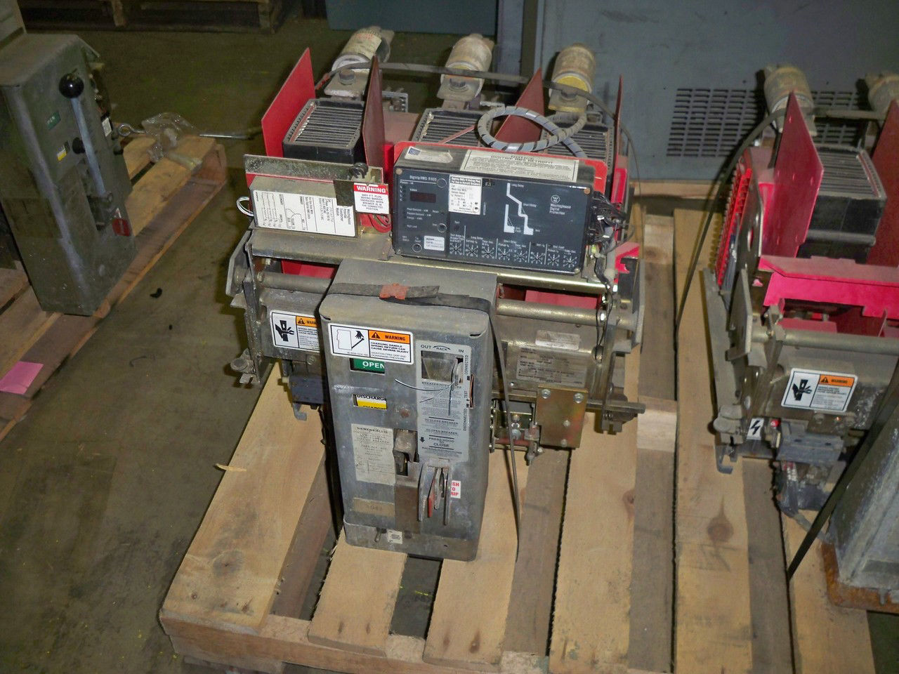 Picture of RLF-800 Siemens-Allis 800A EO/DO Air Breaker