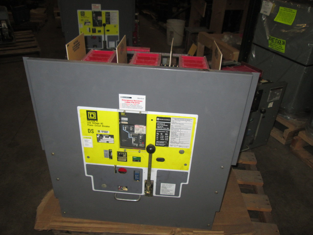 Picture of DS-840 Square D 4000A Frame 4000A Sensors EO/DO Air Breaker LS