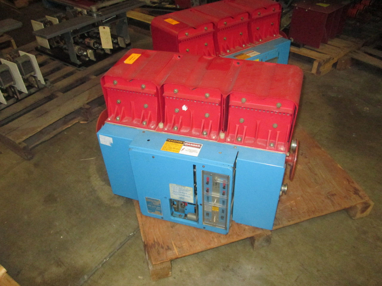 Picture of LK42 ITE/BBC 4200A 600V MO/DO Air Circuit Breaker LS