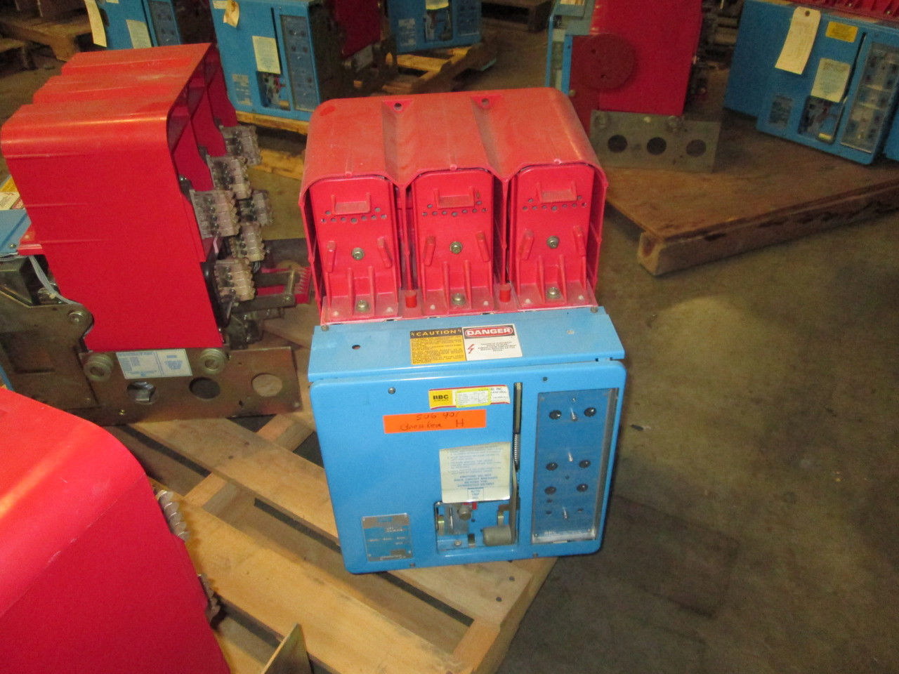 Picture of LKE8 BBC/ITE 800A 600V MO/DO Power Circuit Breaker LIG