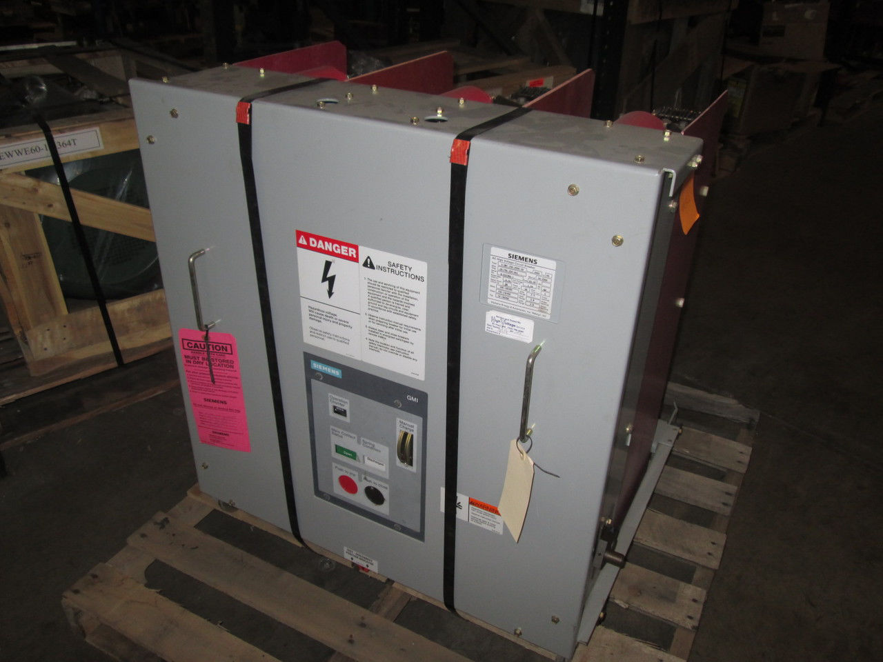 Picture of 5-GMI-250-2000-58 Siemens 2000A 5KV AC High Voltage  Air Circuit Breaker EO/DO