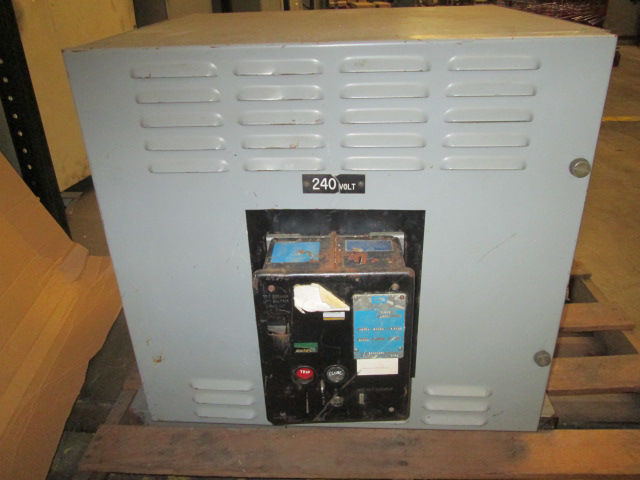 Picture of K1600 ITE 1600A/1600A 600V Red EO/DO Air Breaker W/ Cubicle