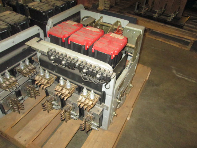 Picture of AKR-6D-50H GE 1600A Frame 1600A Rated 600V MO/DO Air Breaker LSI