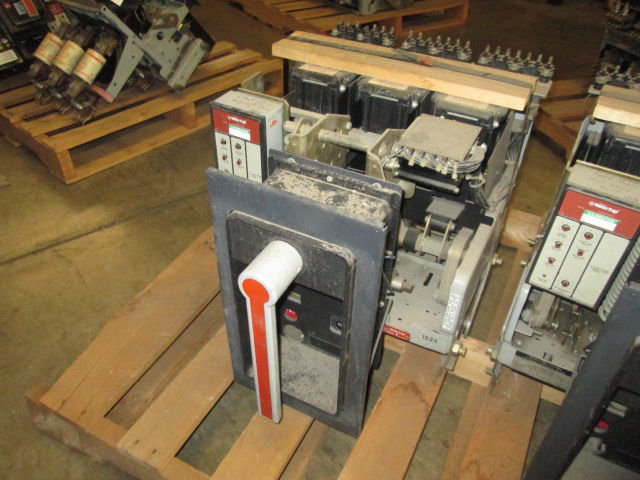 Picture of AKR-6D-50 GE Air Breaker 1600A 600V MO/DO LSI