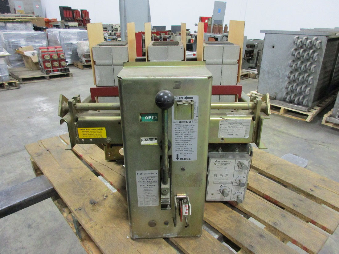 Picture of LA-1600A Siemens-Allis Air Breaker 1600 Amp 635 Volt MO/DO