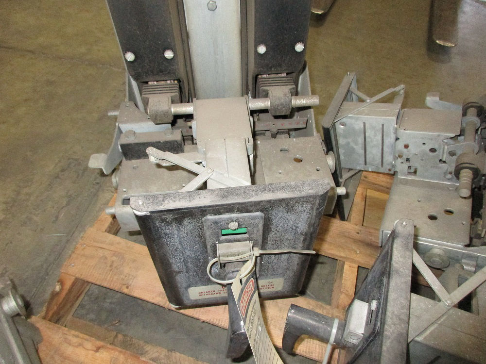 Picture of DB25 Westinghouse Air Breaker 600A 600V MO/DO LI