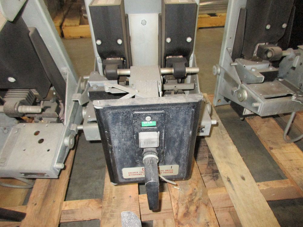 Picture of DB25 Westinghouse Air Breaker 600A 600V MO/DO LI