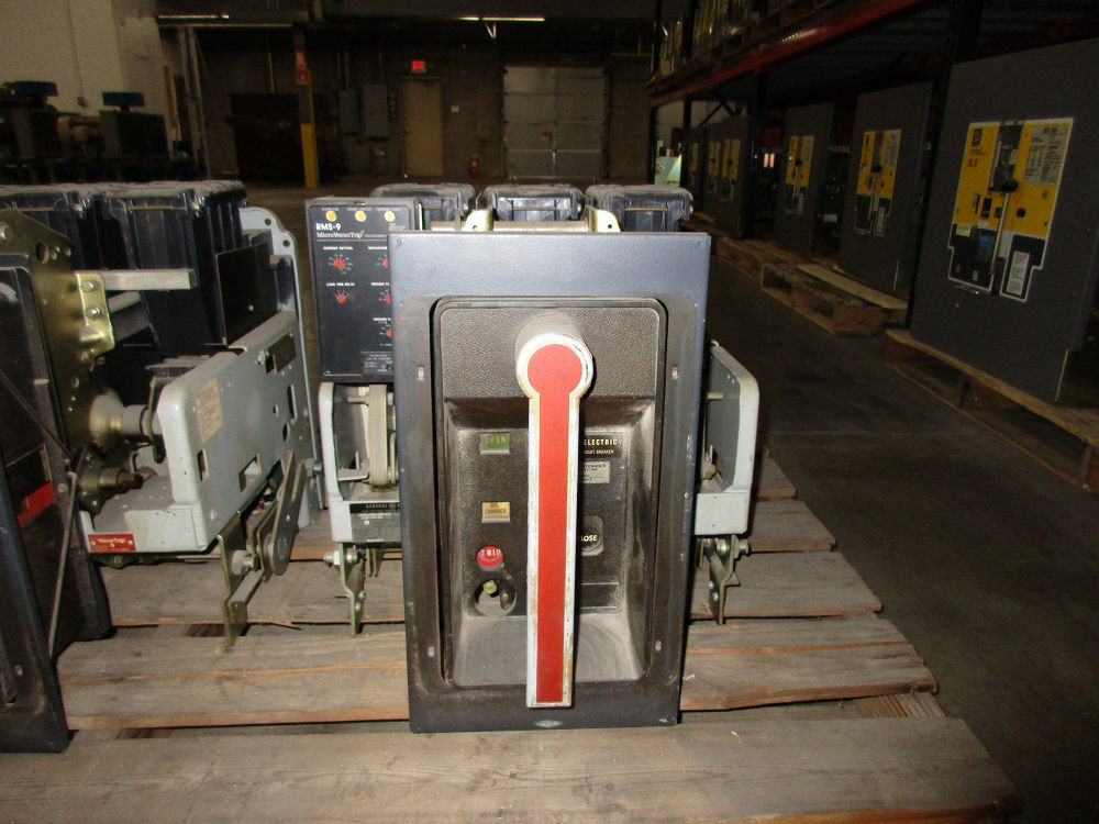 Picture of AKR-7D-50 GE Air Breaker 600V 1600A MO/DO LIG