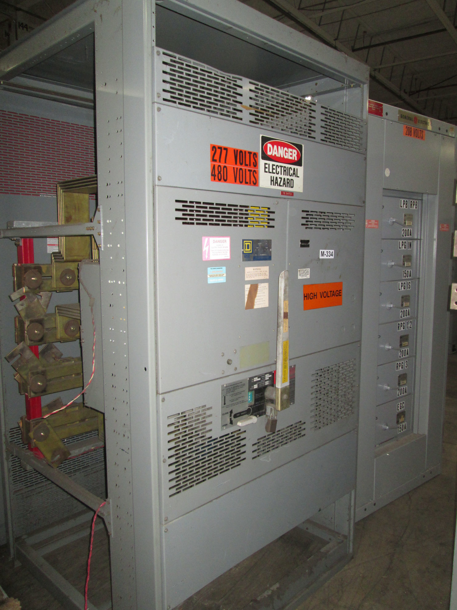 Picture of Square D QED Power Style Switchboard BP3440K | 4000 Amp Non-Fused Main | 480Y/277V 3-Phase 4-Wire | NEMA 1 R&G