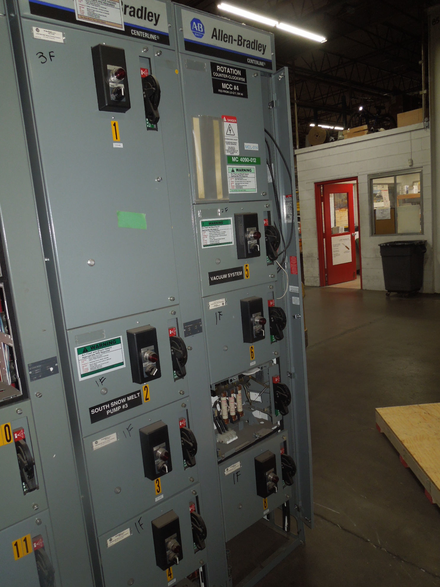 Picture of Allen-Bradley 2100 Series MCC 600 Amp MLO 480Y/277 Volt R&G