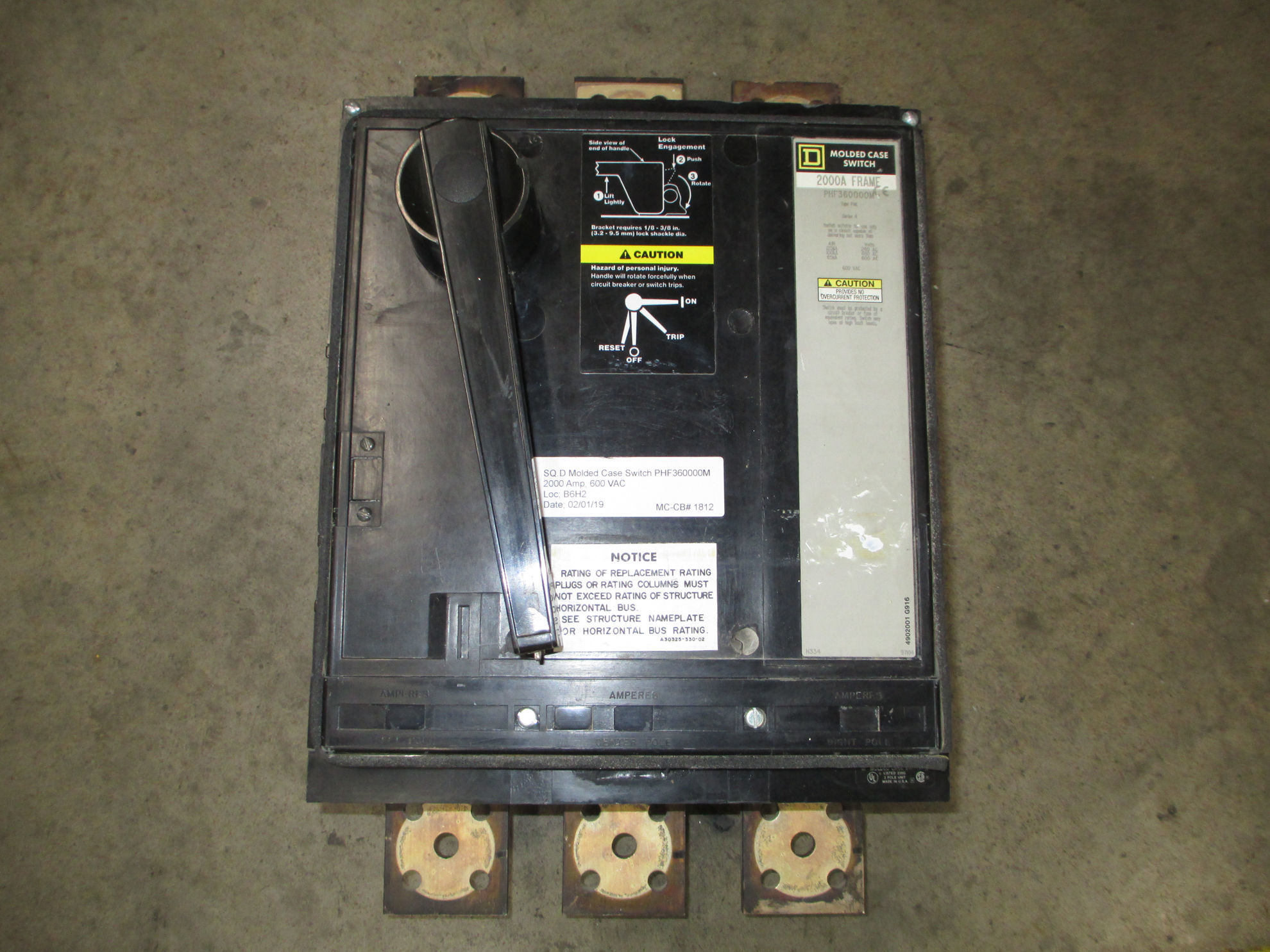 Picture of PHF360000M Square D Molded Case Switch 2000 Amp Frame 600 VAC