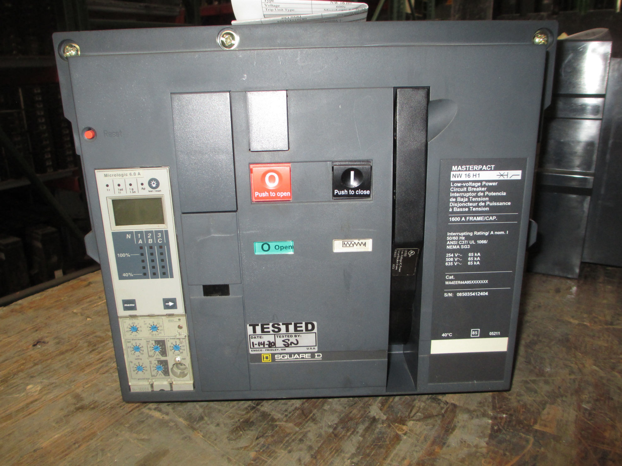 Picture of Square D MasterPact NW16H1 Circuit Breaker 1600 Amp 600 VAC M/O D/O