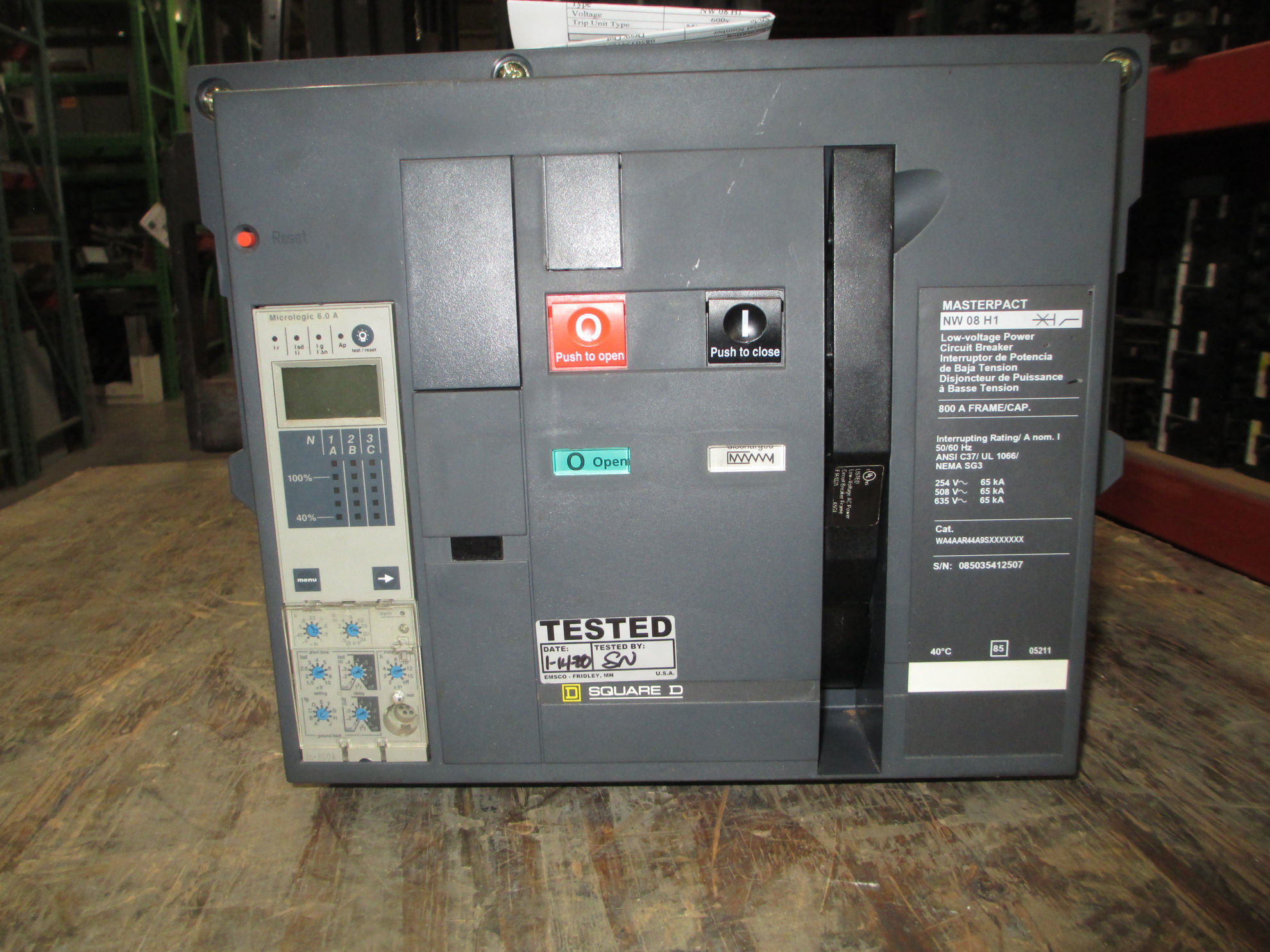 Picture of Square D MasterPact NW08H1 Circuit Breaker 800 Amp 600 VAC M/O D/O