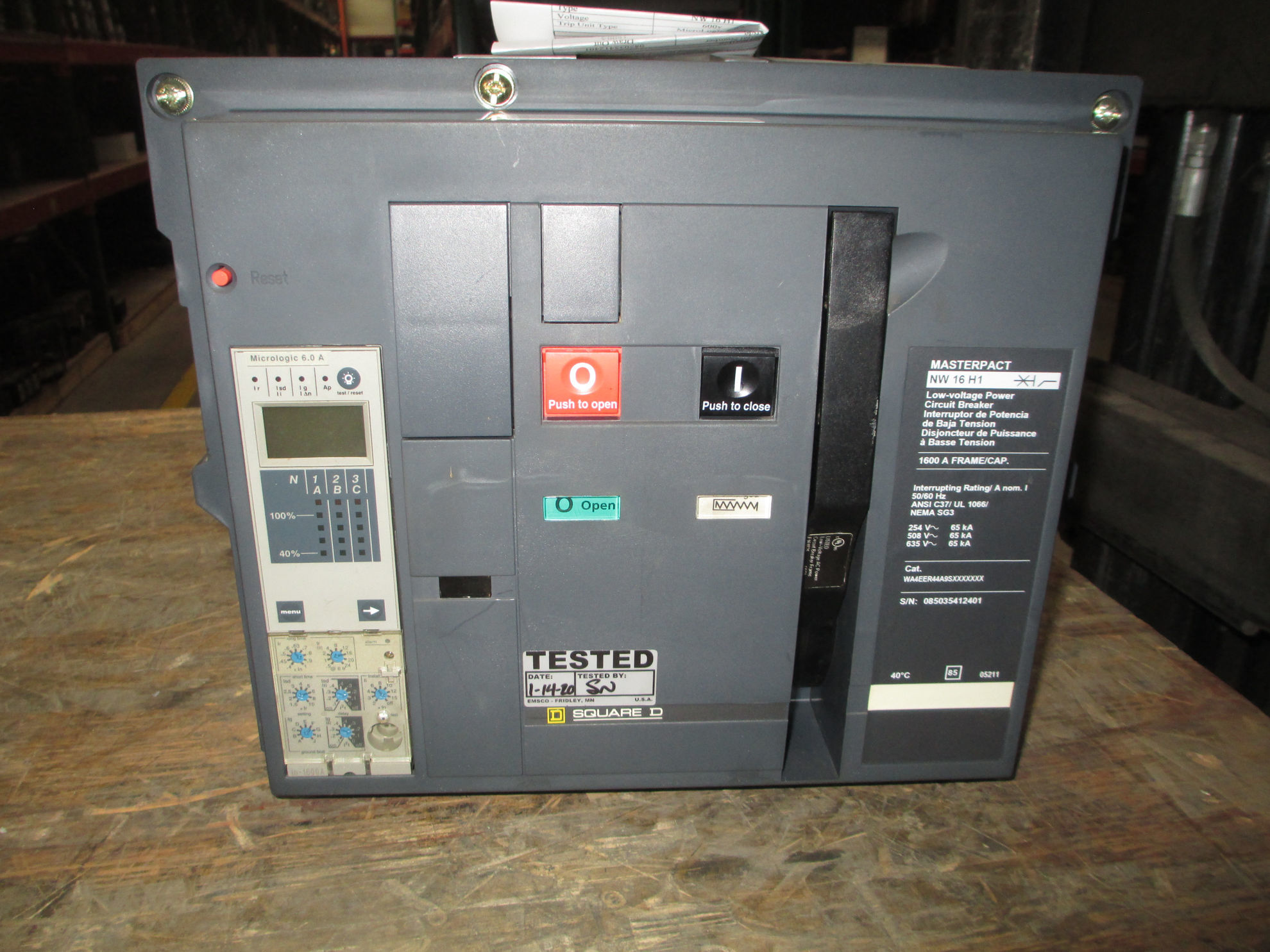 Picture of Square D MasterPact NW16H1 Circuit Breaker 1600 Amp 600 VAC M/O D/O