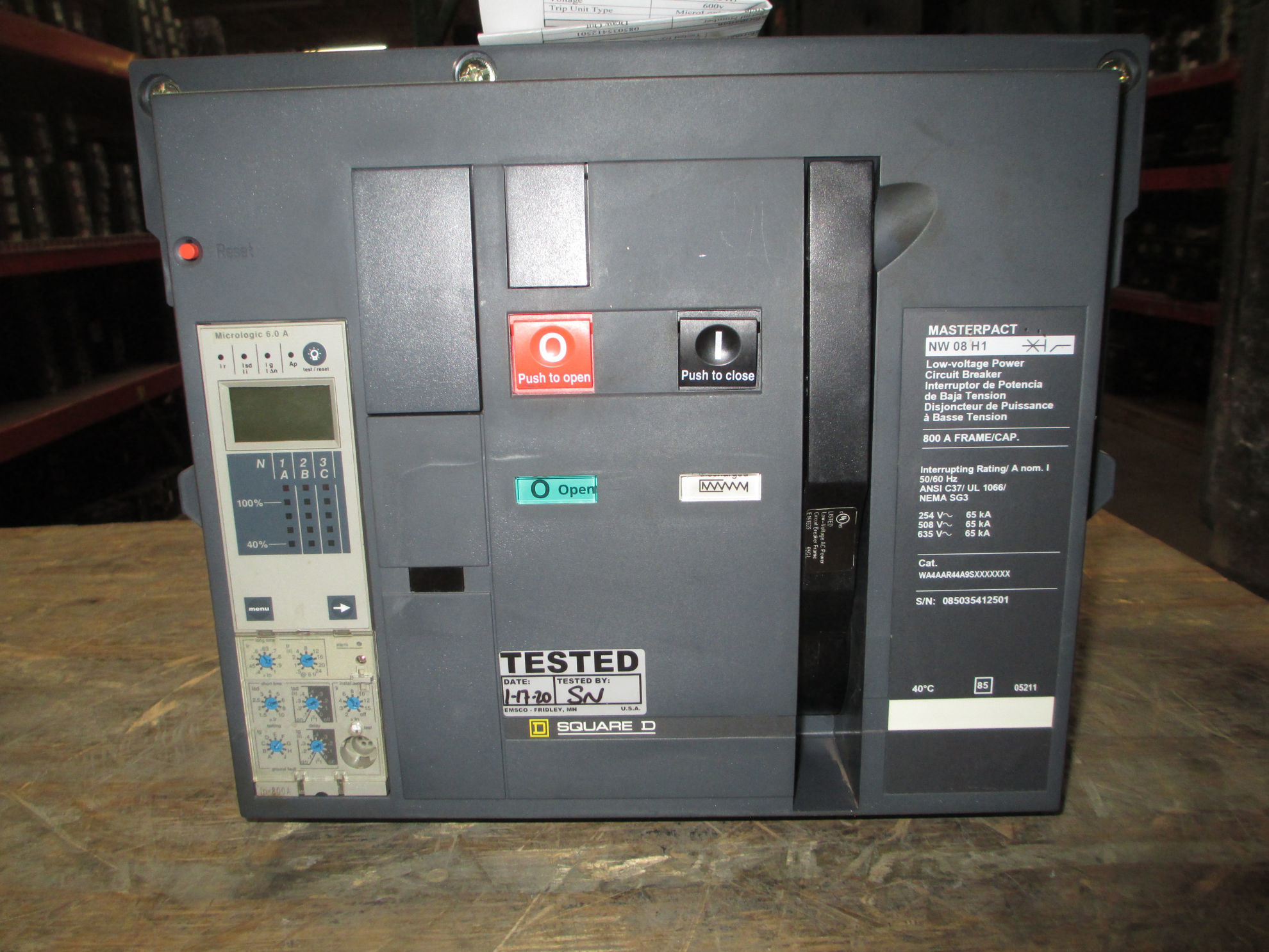 Picture of Square D MasterPact NW08H1 Circuit Breaker 800 Amp 600 VAC M/O D/O