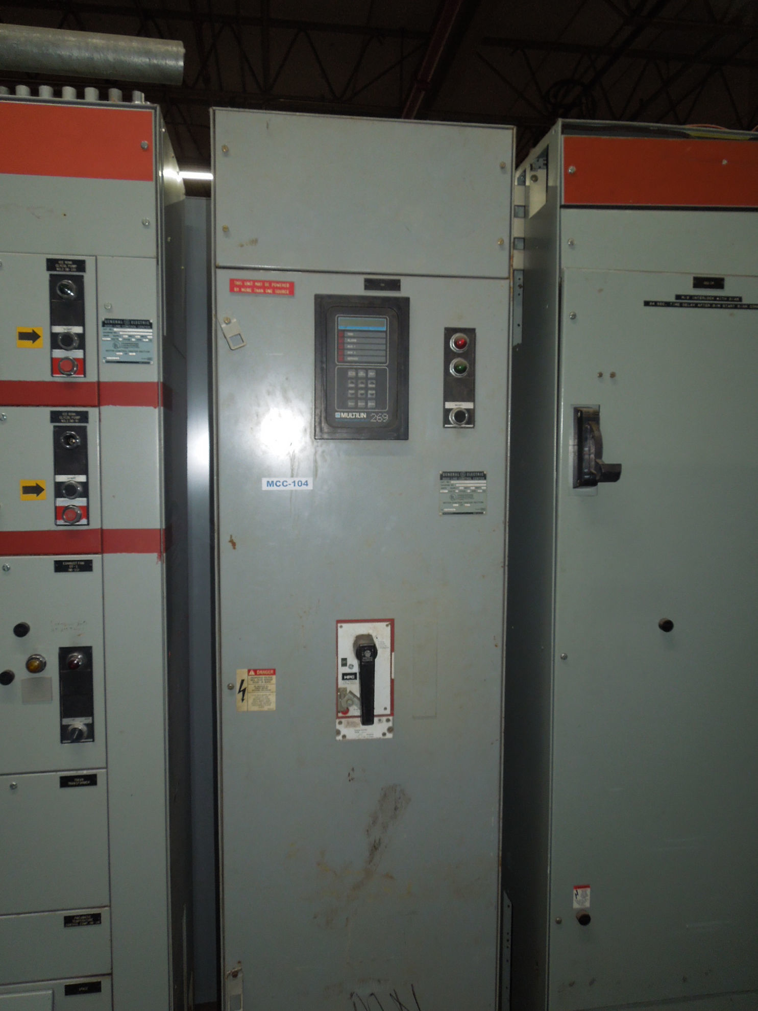 Picture of GE 8000 Series MCC 1200 Amp THPR3612 Fused Breaker 480Y/277 Volt R&G