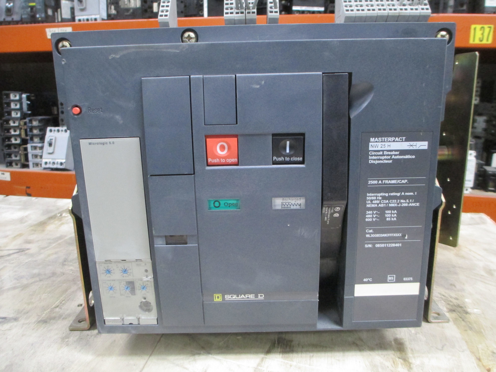 Picture of Square D NW25H MasterPact Breaker 2500A 600 VAC F/M M/O