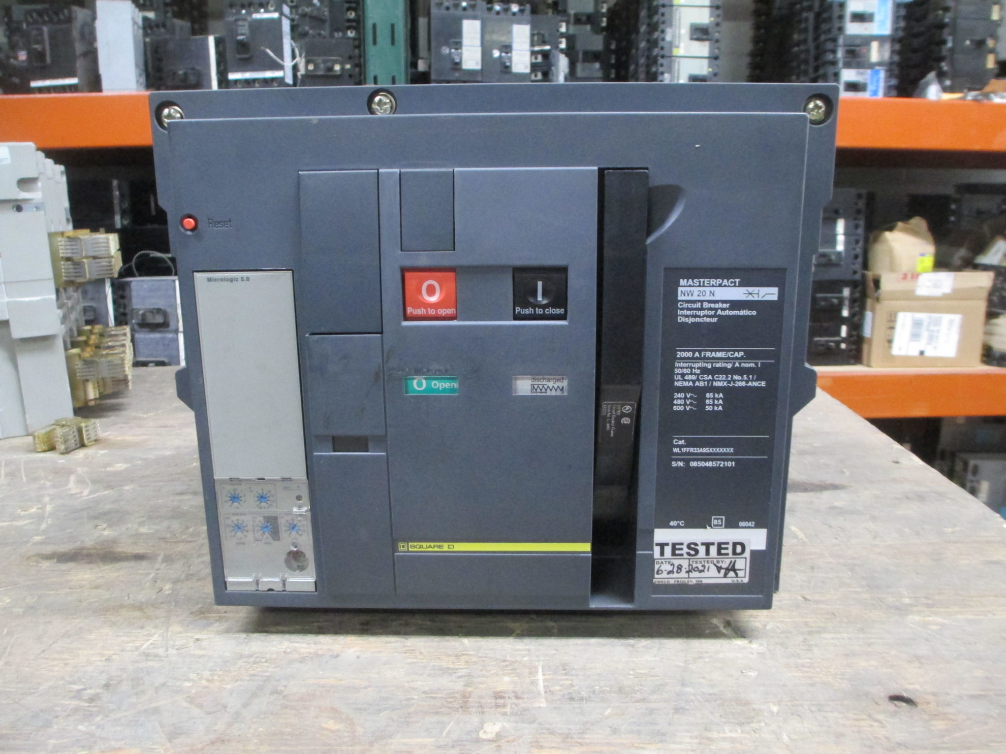 Picture of Square D MasterPact NW20N Circuit Breaker 2000 Amp 600 Volt AC E/O D/O