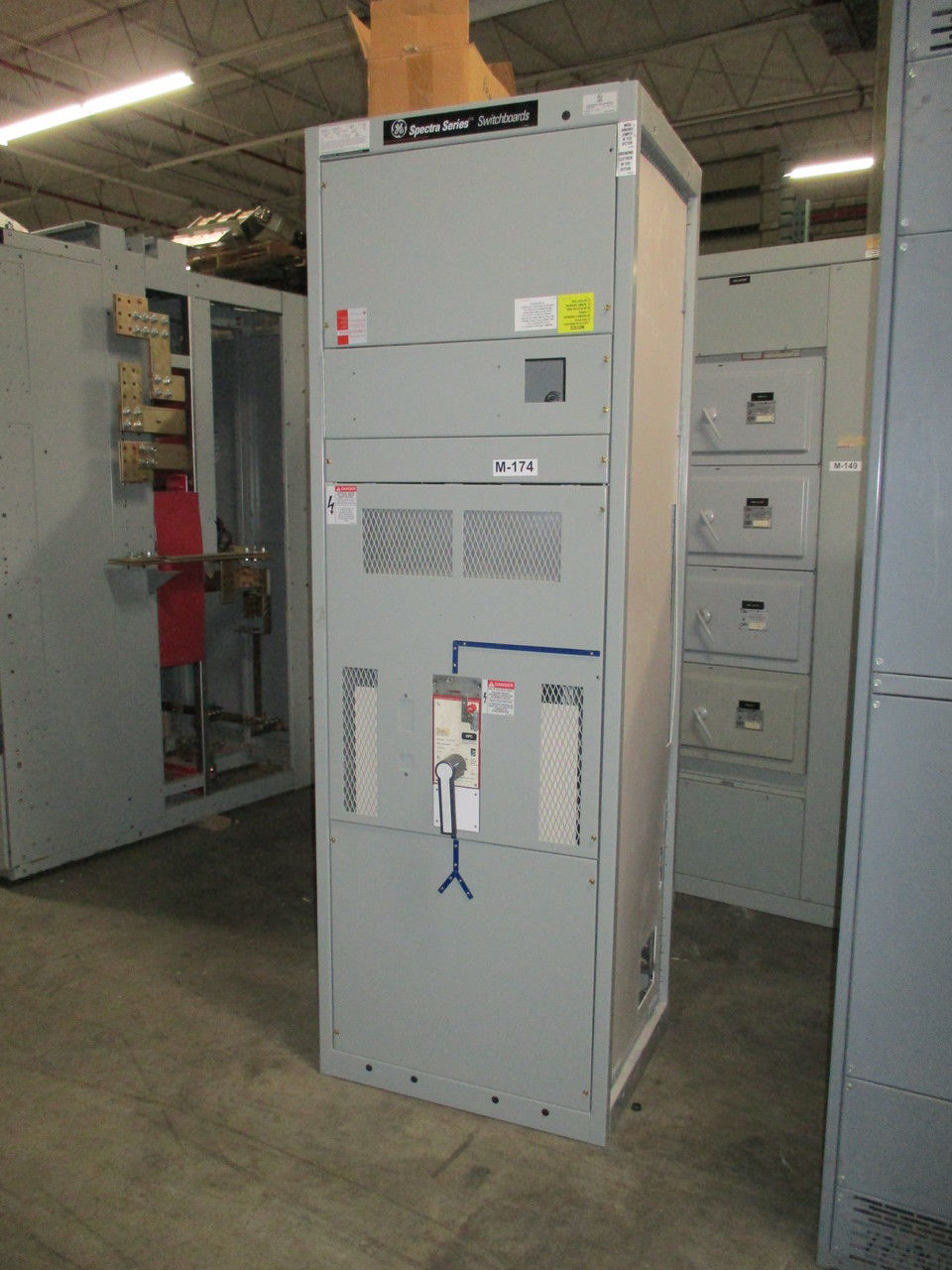 Picture of General Electric Spectra Series Switchboard THPR3416B | 1600 Amp Main Fusible | 600V 3-Phase 4-Wire | NEMA 1 R&G