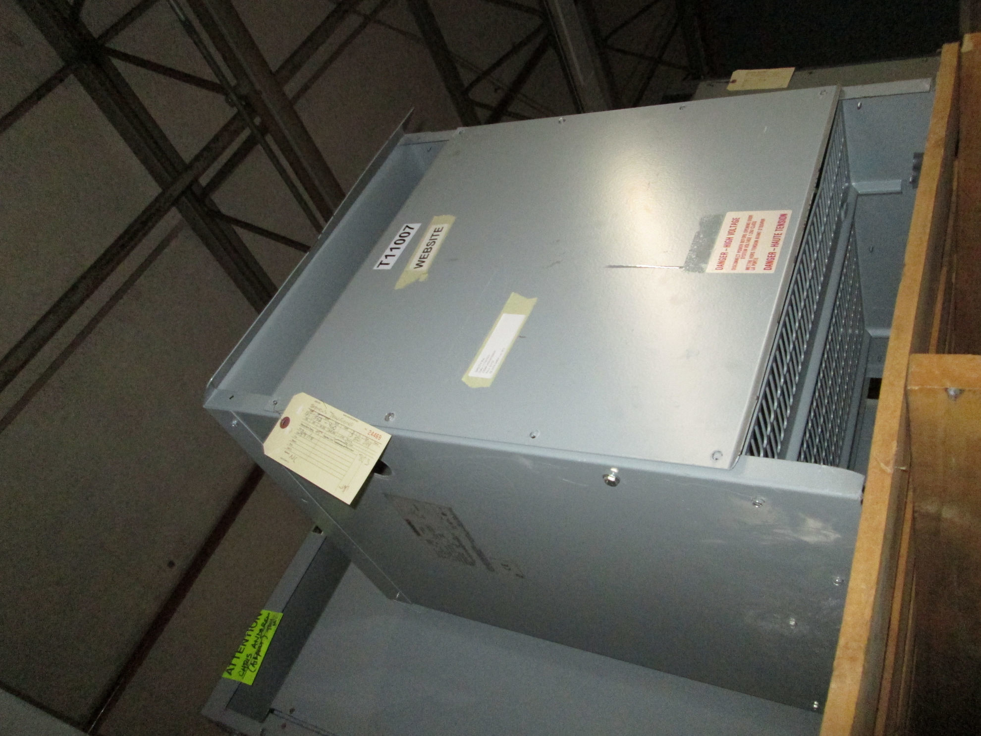 Picture of Siemens Low Voltage Dry Type Transformer | 125 KVA 552-460 Volt | 3 Phase NEMA 3R R&G