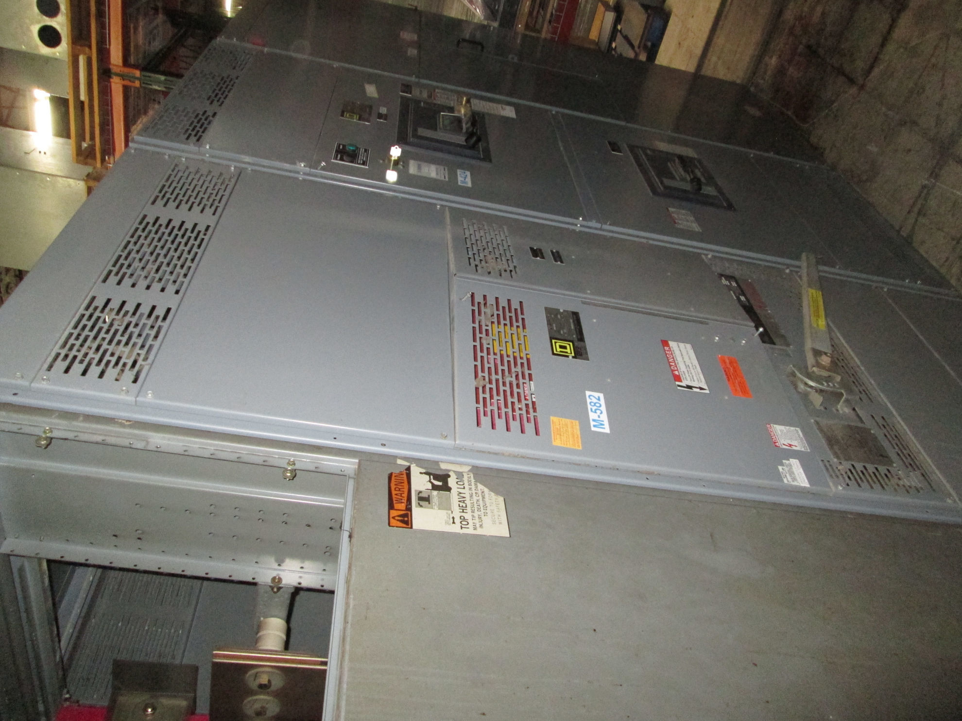 Picture of Square D QED Power Style Switchboard 2000 Amp 208Y/120 Volt 3 Ph 4W NEMA 1 R&G