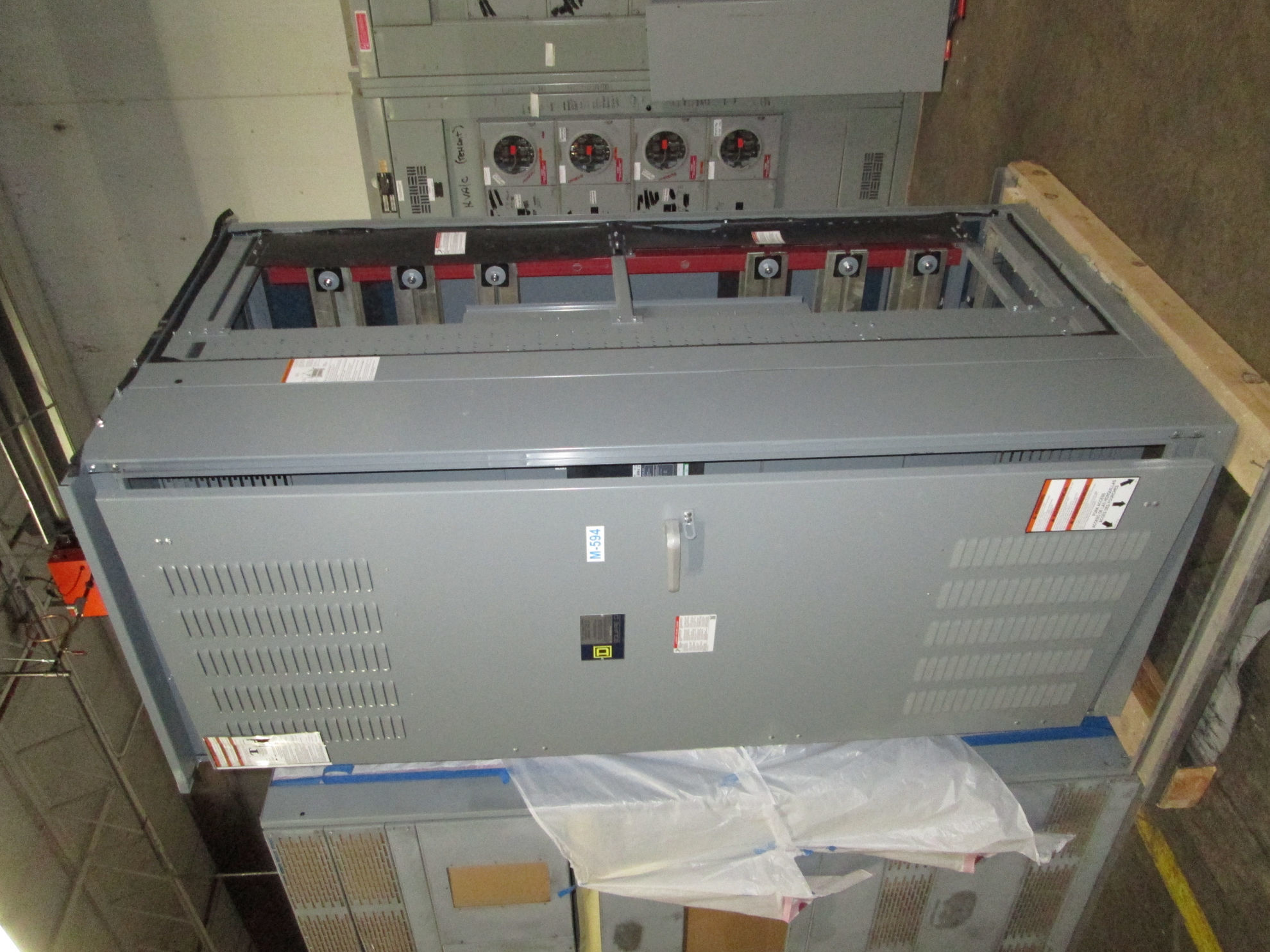 Picture of Square D Power Style Switchboard MTZ2-30H | 3000 Amp Main Breaker | 480V 3-Phase 3-Wire | NEMA 3R Surplus