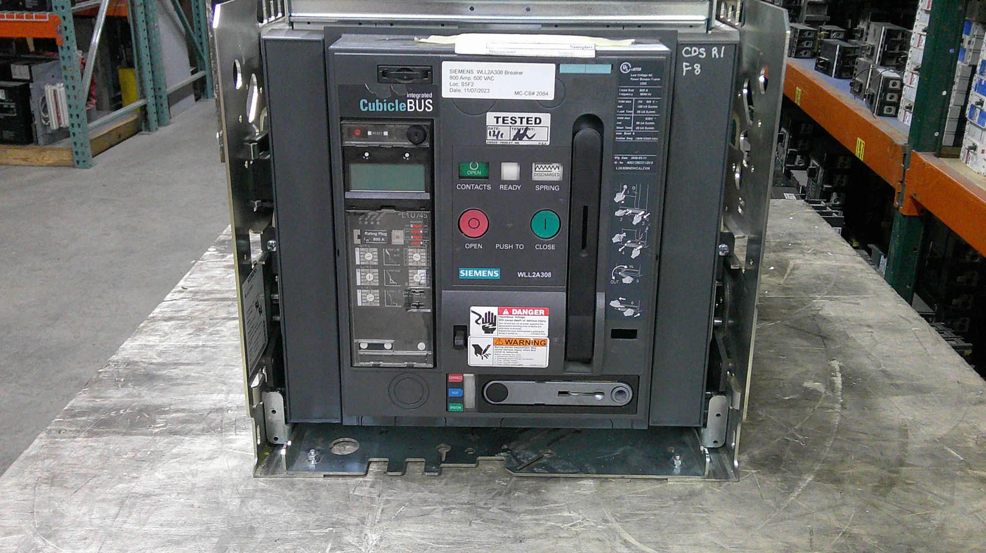 Picture of Siemens WLL2A308 Circuit Breaker 800 Amp 600 Volt AC E/O D/O