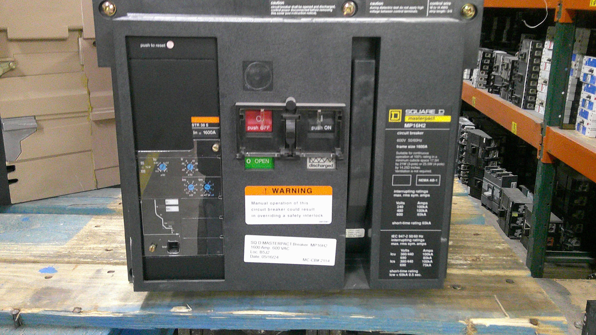 Picture of Square D MasterPact MP16H2 Circuit Breaker 1600 Amp 600 Volt AC E/O D/O