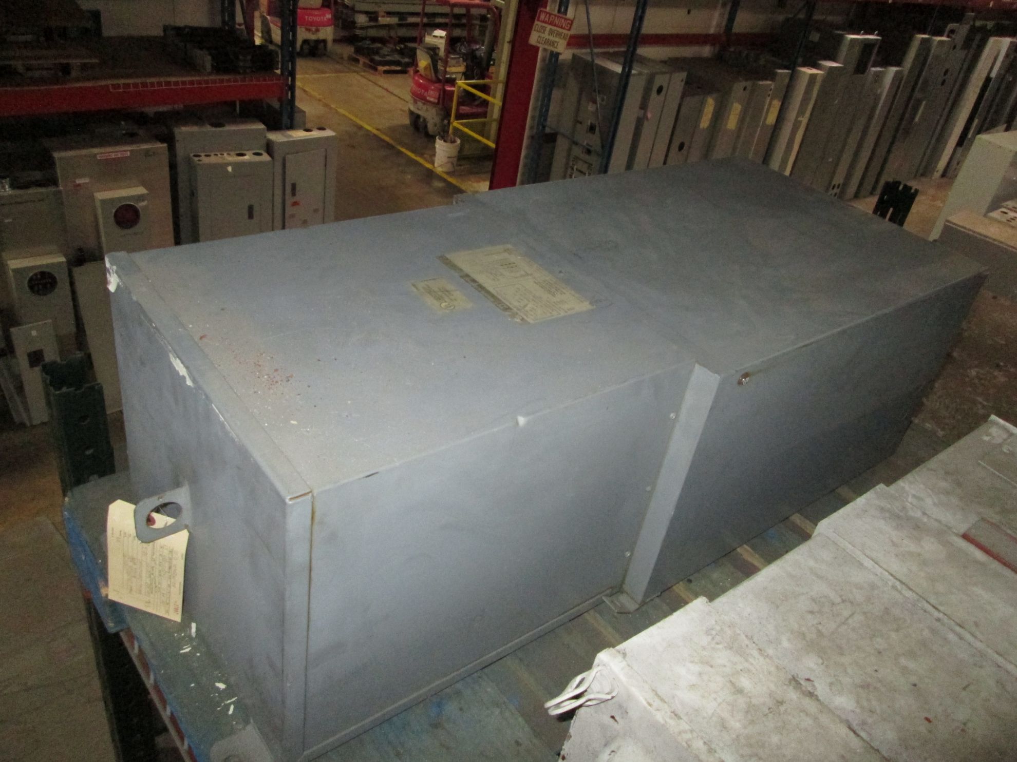 Picture of Square D 15 KVA 480-120/240 Volt 1 Phase Mini Load Center Transformer R&G