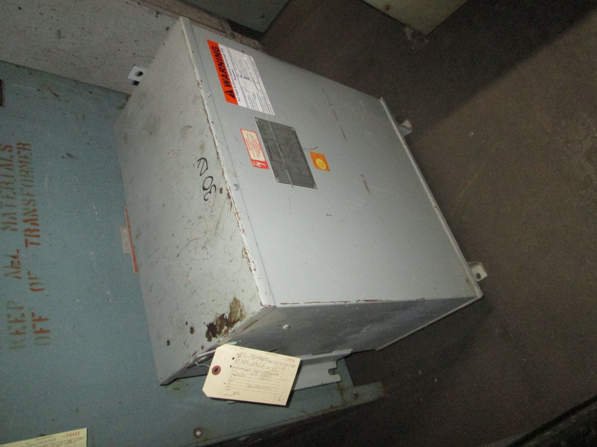 Picture of Westinghouse Low Voltage Dry Type Transformer | 30 KVA 480-208Y/120 Volt | 3 Phase NEMA 1 R&G