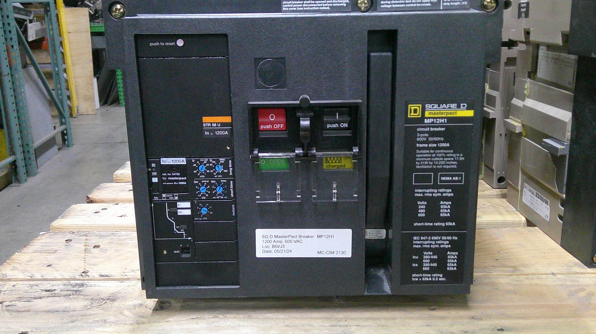 Picture of Square D MasterPact MP12H1 Circuit Breaker 1200 Amp 600 Volt AC E/O D/O 