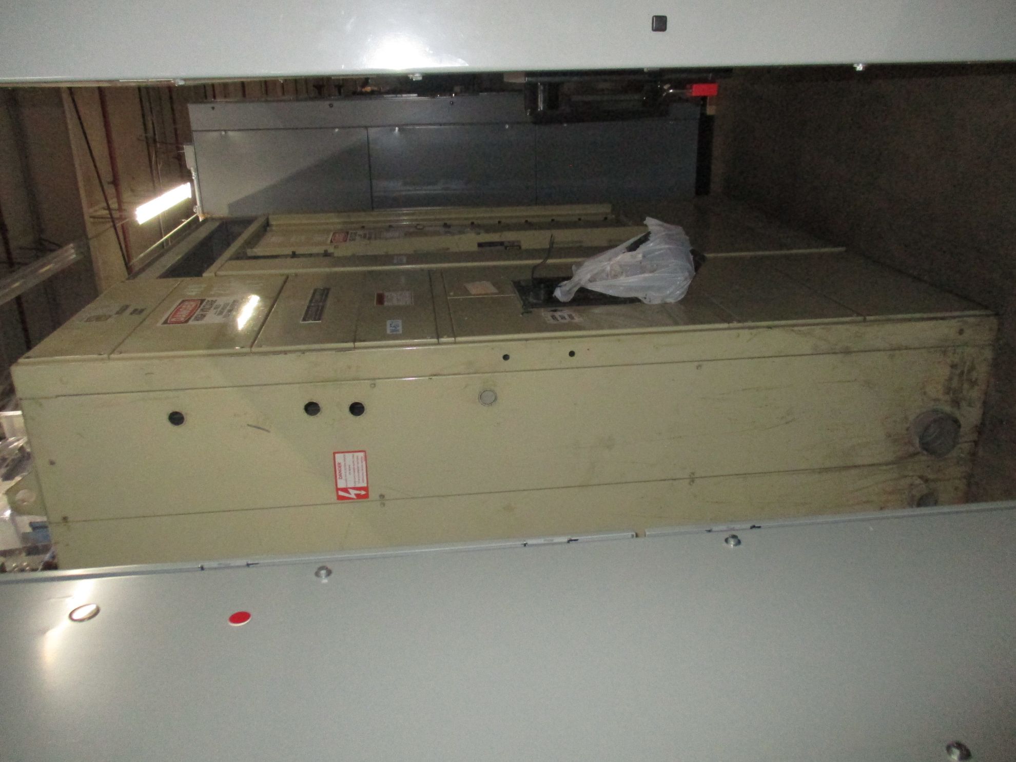 Picture of Square D Speed-D Switchboard PHF2036 | 1200 Amp Main Breaker | 480Y/277V 3-Phase 4-Wire | NEMA 1 R&G
