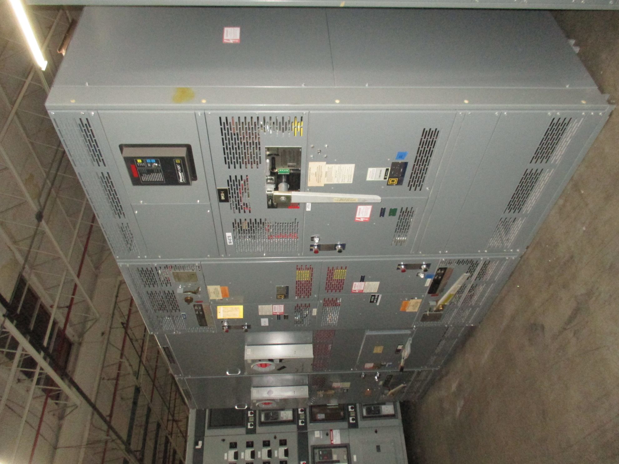 Picture of Square D QED Power Style Switchboard BP03630EI | 3000 Amp Fusible Main | 480Y/277V 3-Phase 4-Wire | NEMA 1 R&G