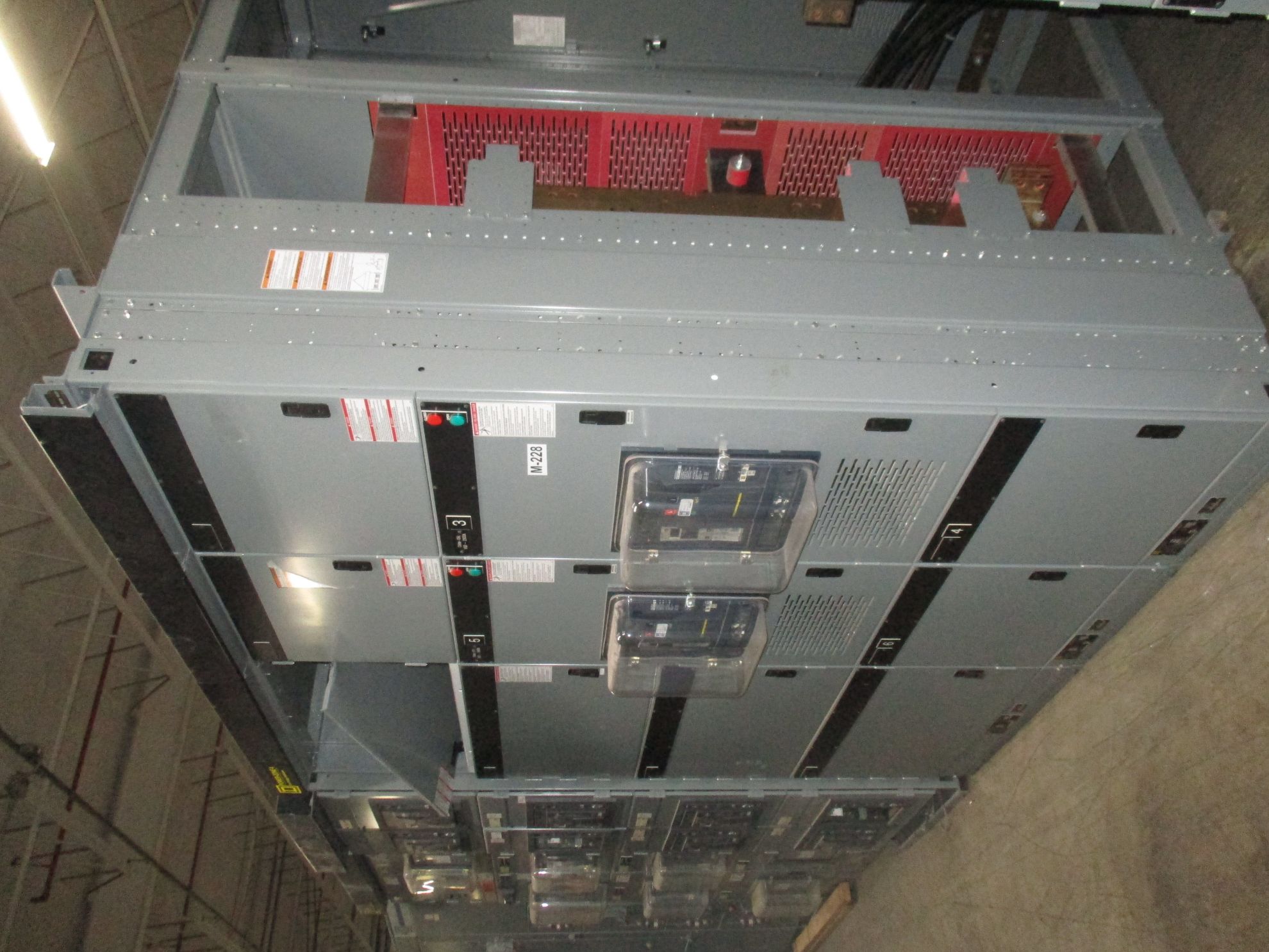 Picture of Square D Power-Zone 4 Switchboard NW50H3 | 5000 Amp Main-Tie-Main | 480Y/277V 3-Phase 4-Wire | NEMA 1 R&G