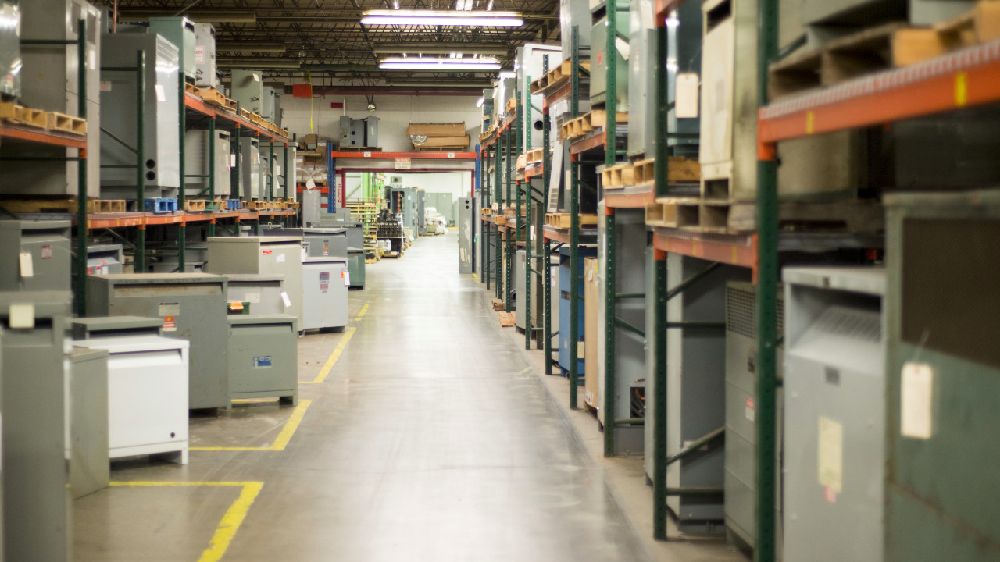 EMSCO’s 250,000-square-foot warehouse with a vast inventory of electrical components, ready for immediate dispatch.